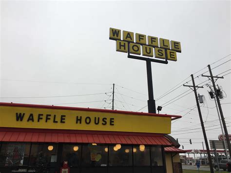 Waffle house in lake charles